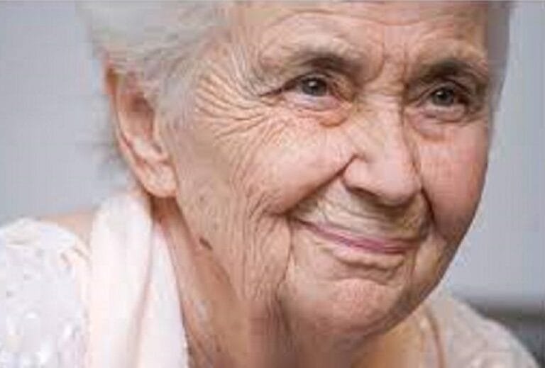 Pakistanis offer condolence on 4th death anniversary of Ruth Pfau
