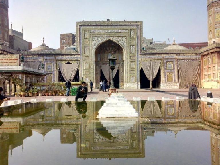 Water Pollution: High fecal contamination detected in Lahore