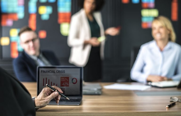 Corporate Governance: Comparison on Role of Women in Pakistan and Norway