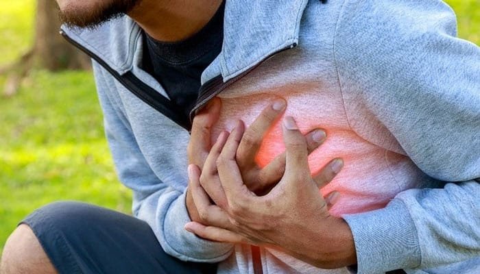 Lifestyle Changes Key to Preventing Heart Attacks & Strokes, Experts Advise