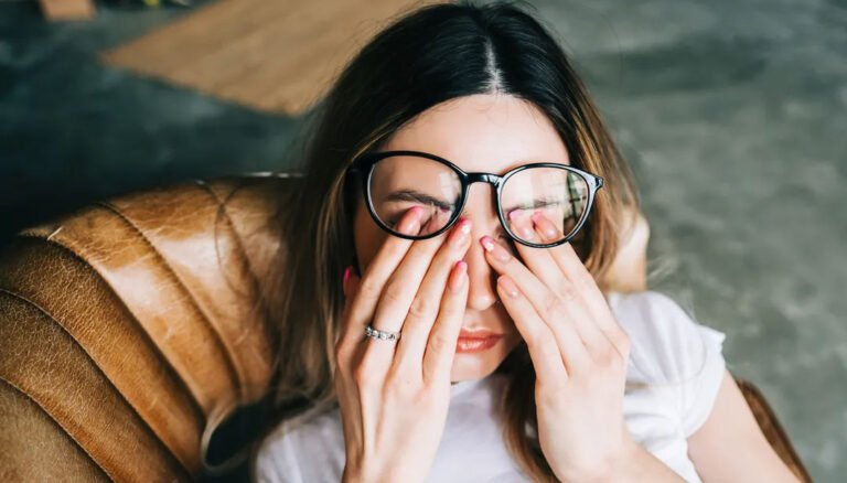 10 Ways to Maintain Eye Health as You Grow Older