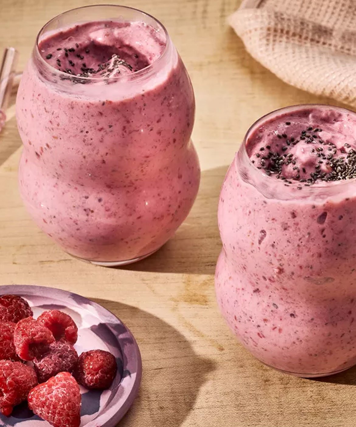 Raspberry-Peach Chia Seed Smoothie
