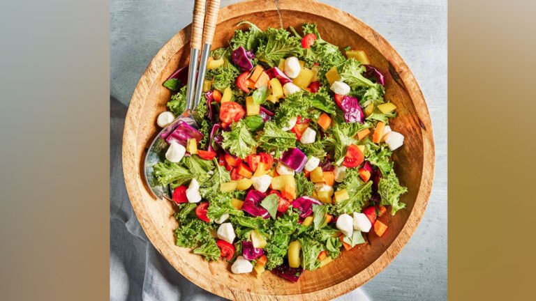 Six Light & Effortless Salads for a Healthy Dinner!