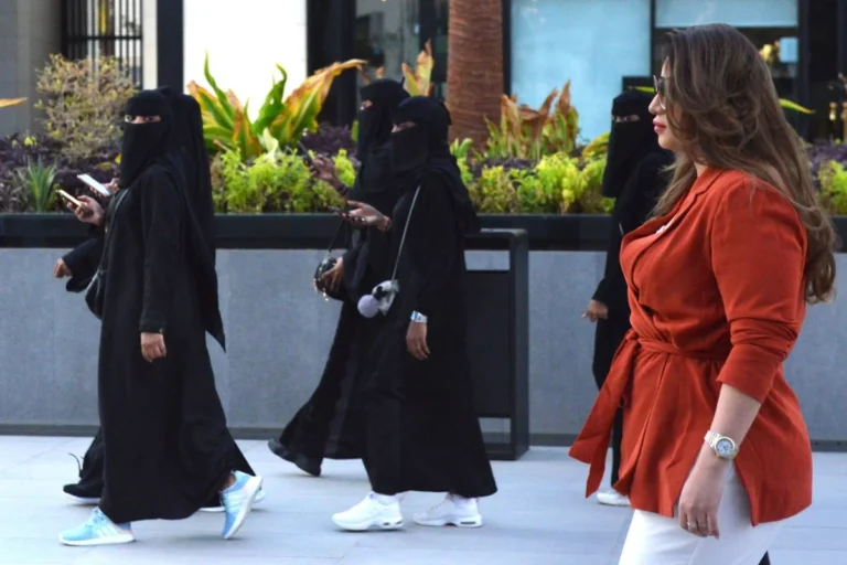 Emirati vs Saudi Women: Comparing Culture, and Rights