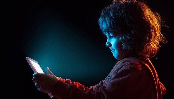 UK Plans Stricter Online Safety Rules to Protect Children