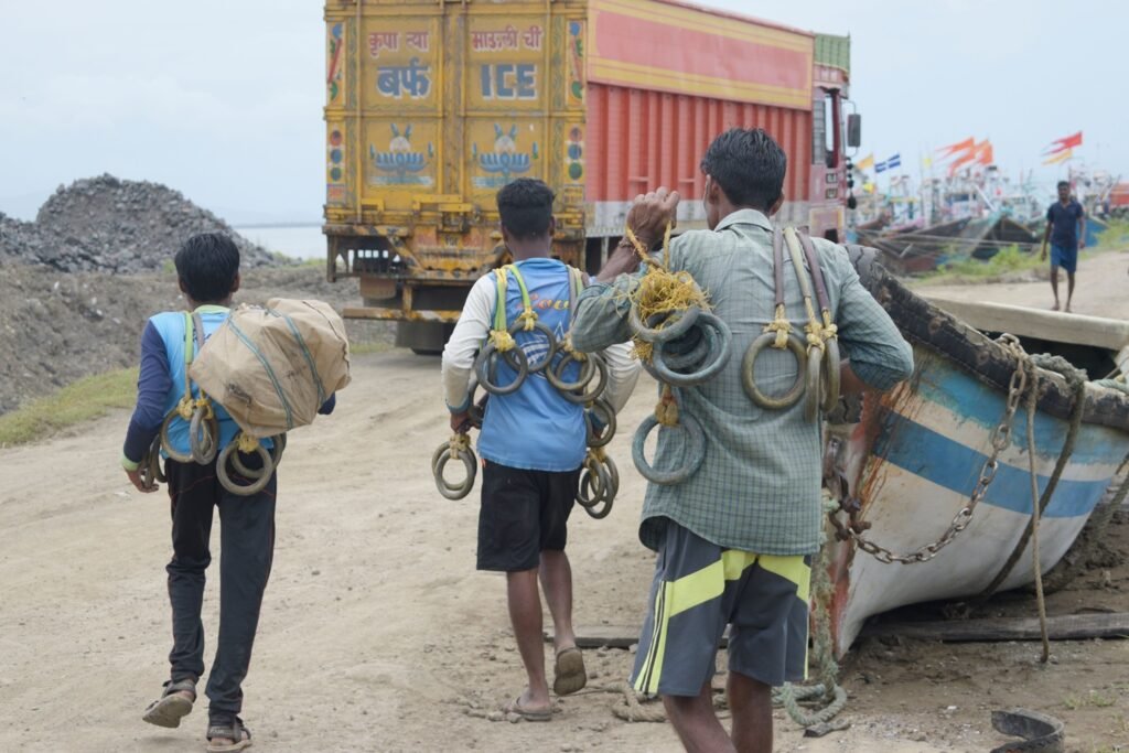 Pakistan Catches Thousands of Smugglers Every Year – So Why Does Almost No One Go to Jail?